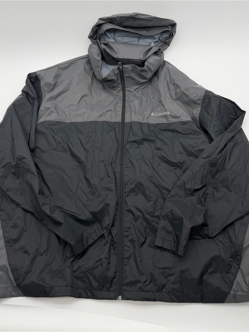 Columbia Hooded Two-Tone Black and Gray Rain Jacket